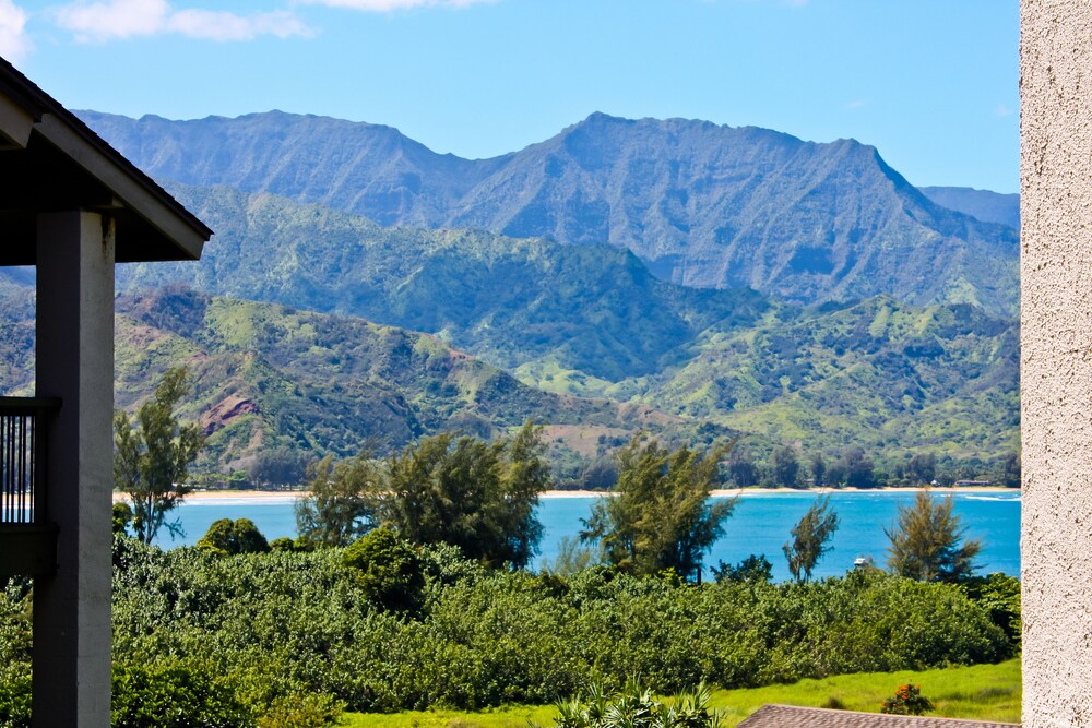 Hanalei Bay Resort 5201 studio Br Condo - carbon neutral hotel in Princeville