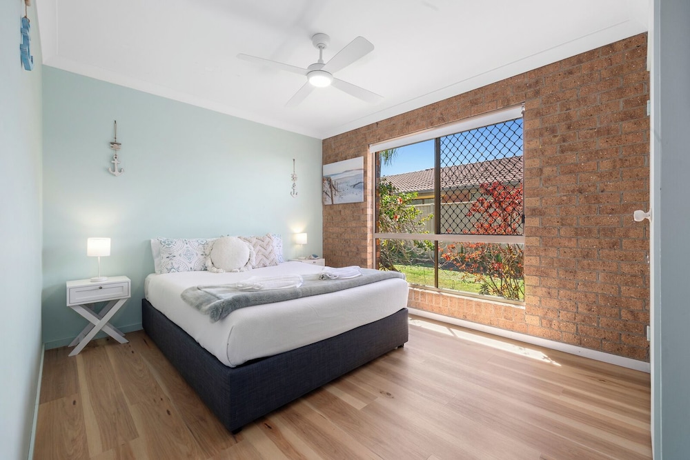 Sandy Surfer — 4-Star Luxury Hotel in Bogangar, Australia