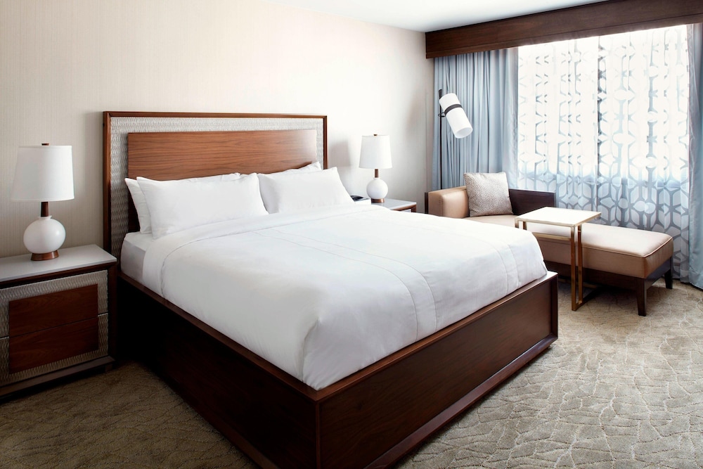 Raleigh Marriott Crabtree Valley - photo 14