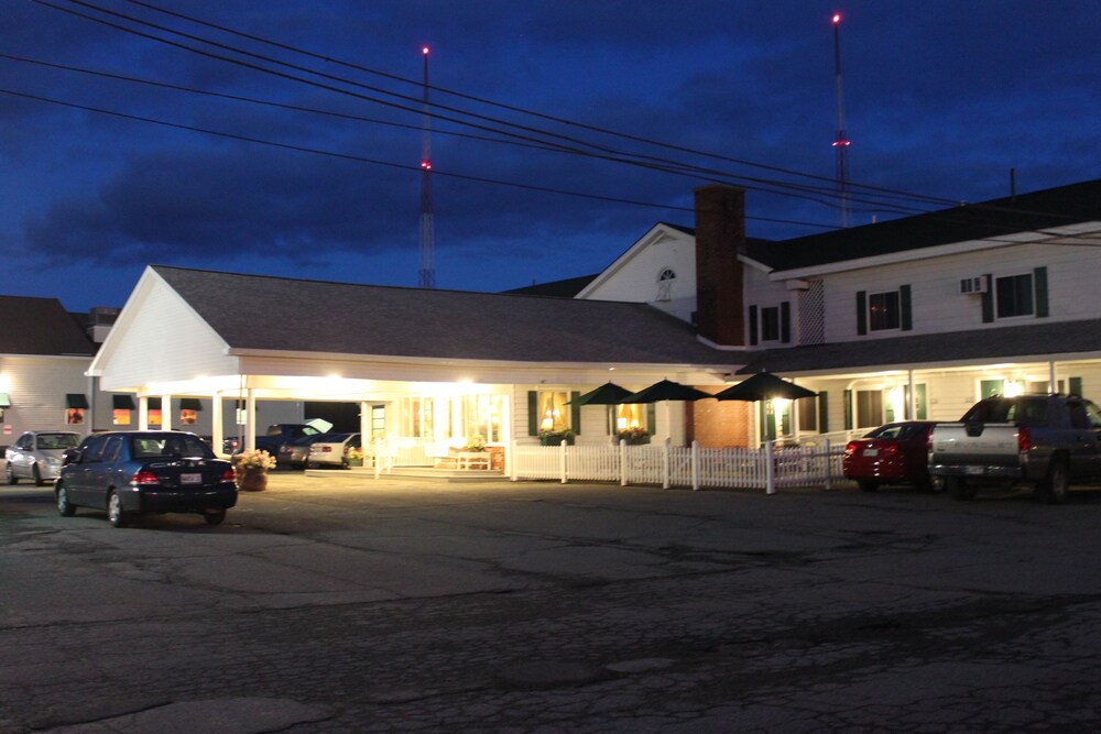 Vacationland Inn & Conference Center — hotel in Brewer