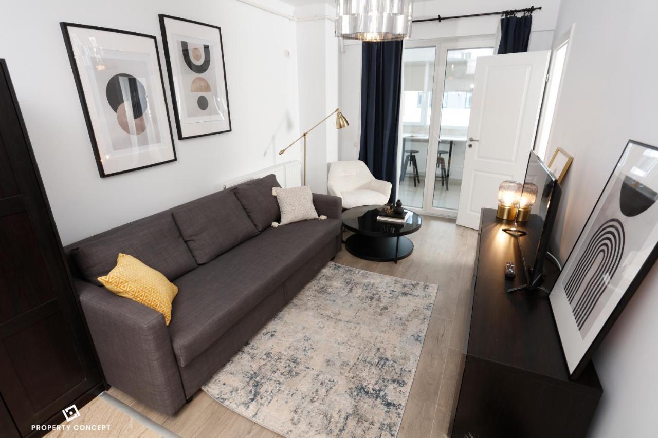 Central Residence Apartment 927 — 4-Star Luxury Hotel in Bucharest, Romania