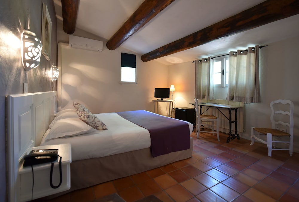 Mas de Cure Bourse — hotel in L'isle-Sur-La-Sorgue