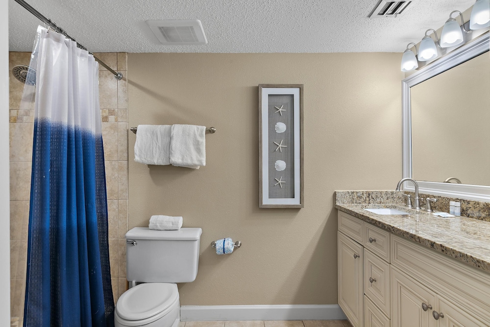 Shoreline Towers 1085 - photo 45