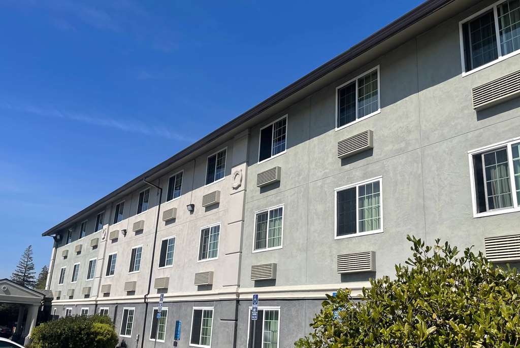 Super 8 by Wyndham Sacramento Florin Rd - photo 3