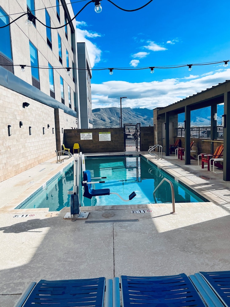 Home2 Suites By Hilton Alamogordo White Sands - photo 39