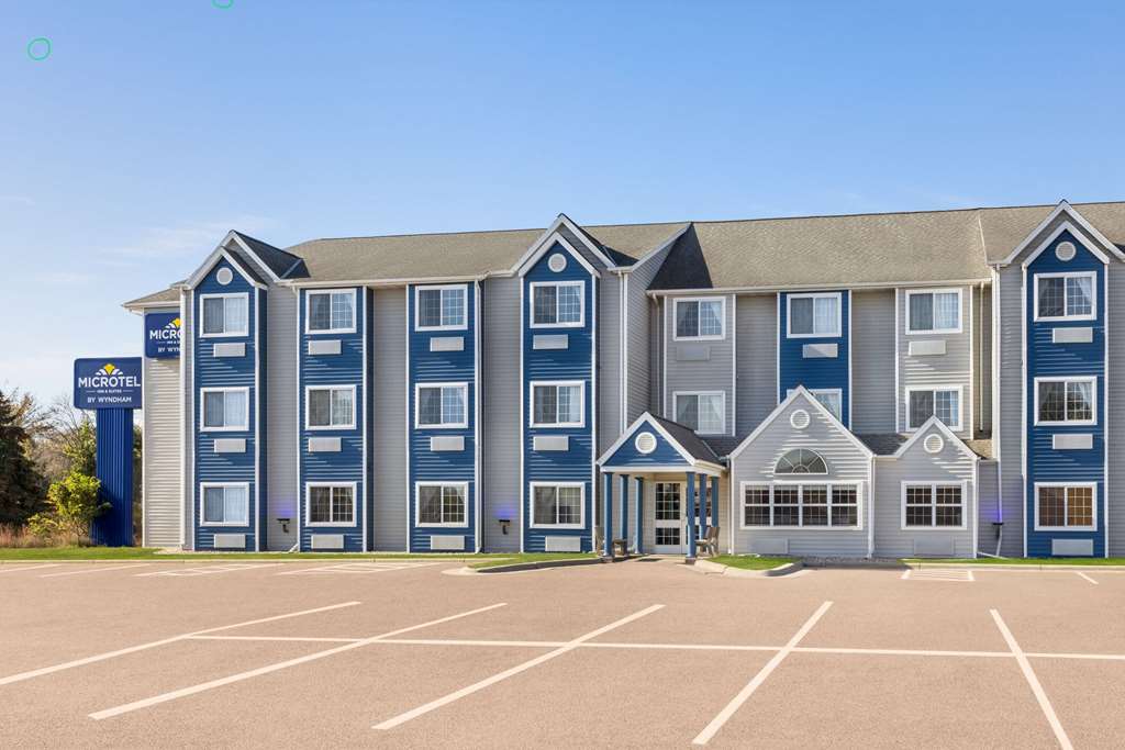 Microtel Inn & Suites by Wyndham New Ulm - photo 3