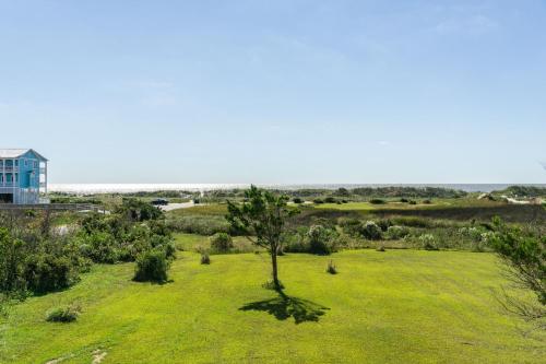 Stairway to Haven by Oak Island Accommodations - photo 14