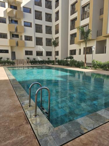 Airport Break — 4-Star Luxury Hotel in Zawyat An Nwacer, Morocco