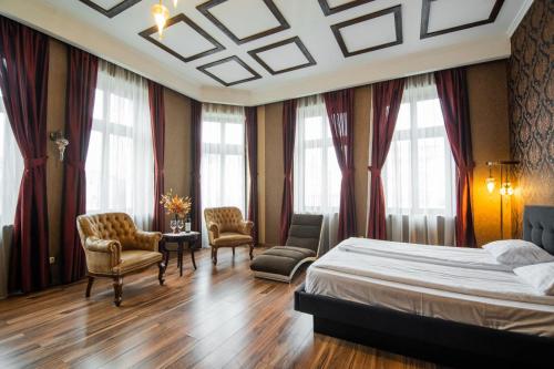 Apartamente La Teatru Orient — 4-Star Luxury Hotel in Oradea, Romania