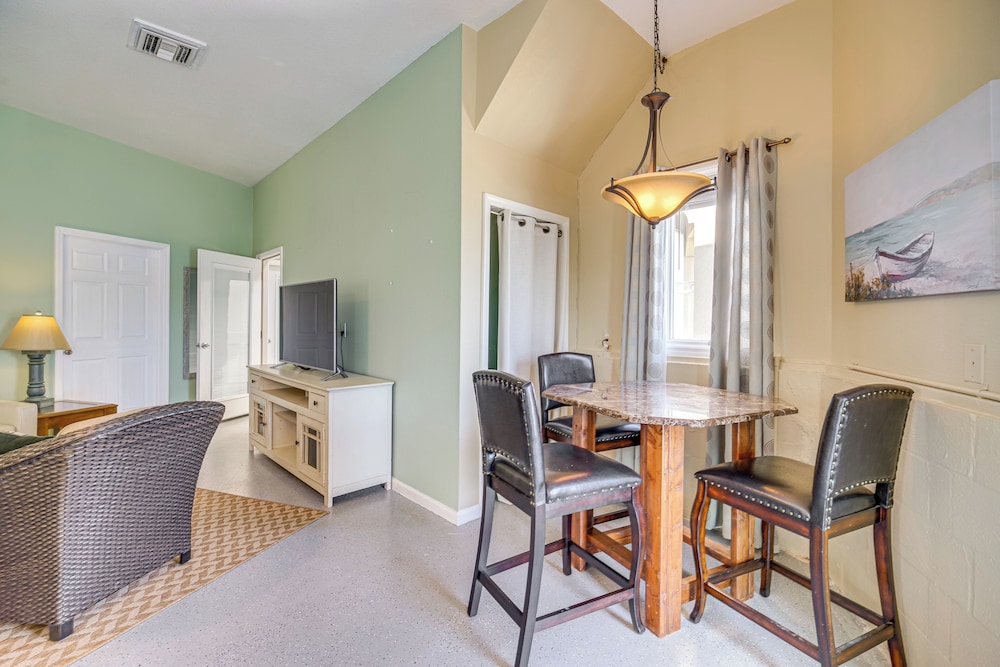 Beach Access & Resort Amenities: Jensen Beach Home - photo 6
