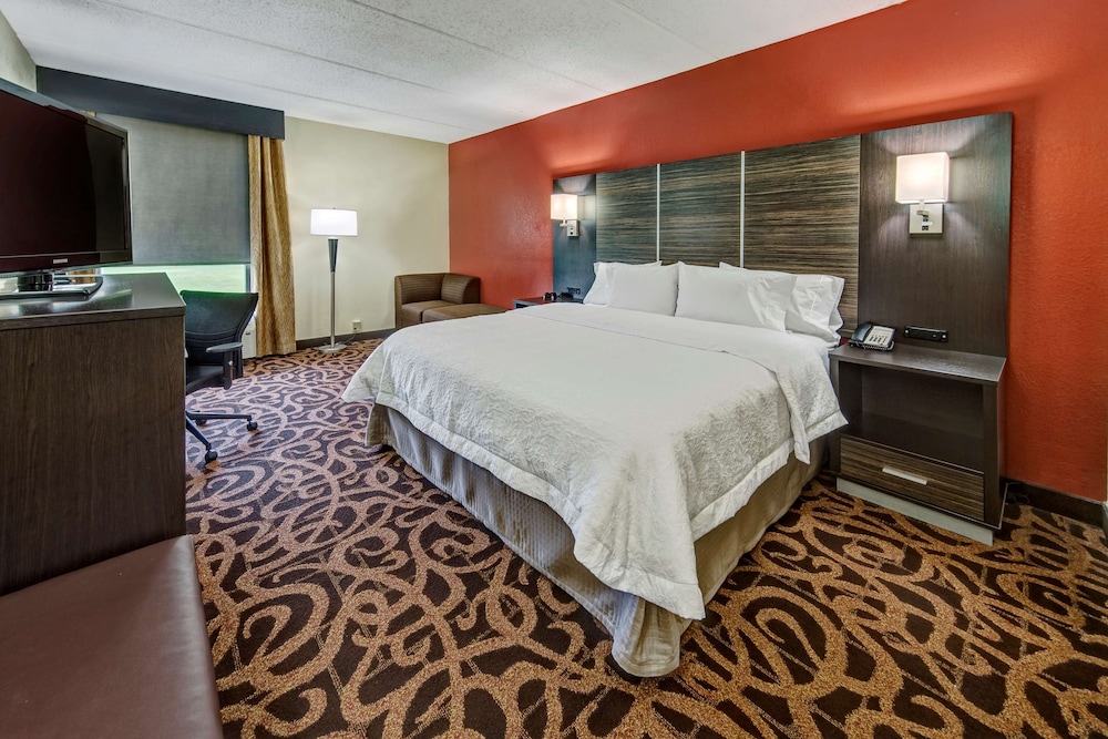 Hampton Inn Houston Baytown - photo 13