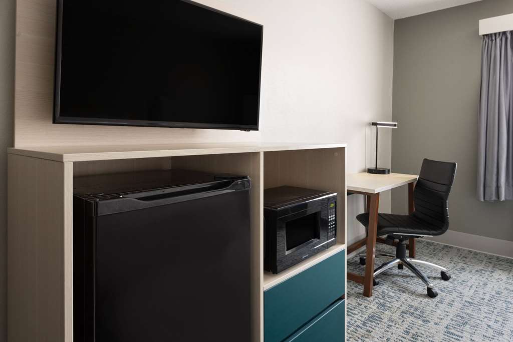 Baymont by Wyndham LaGrange - photo 21