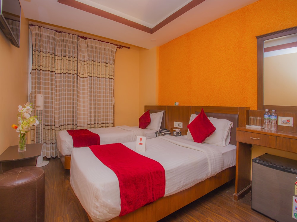 OYO 208 Mount Gurkha Palace Kathmandu