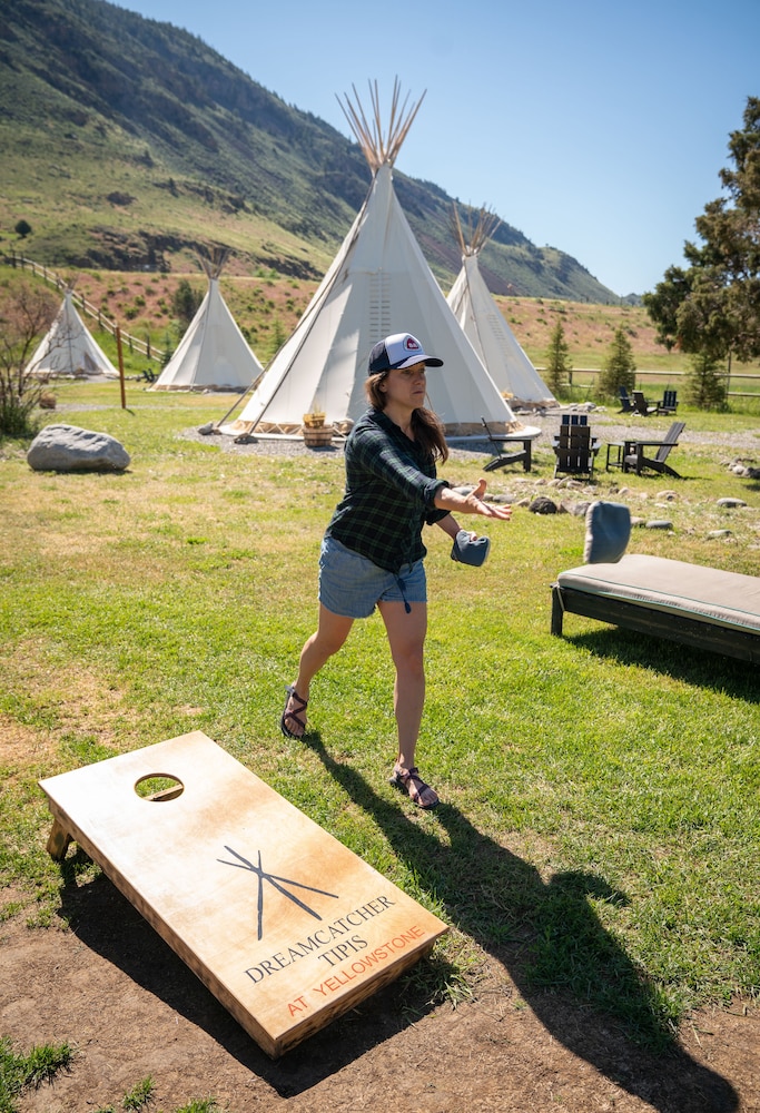 Dreamcatcher Tipi Hotel - photo 20