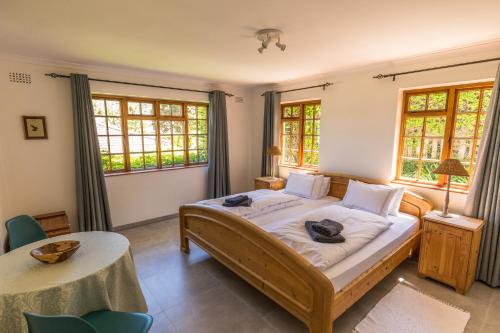 Hout Bay Lodge