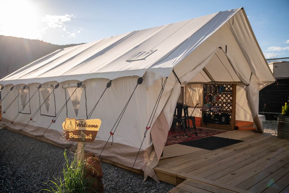 Dreamcatcher Tipi Hotel - photo 23