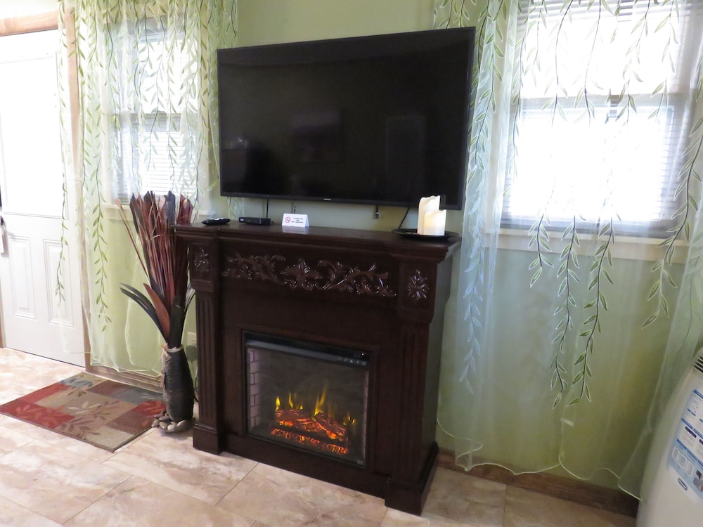 Tall Pines Inn - photo 64