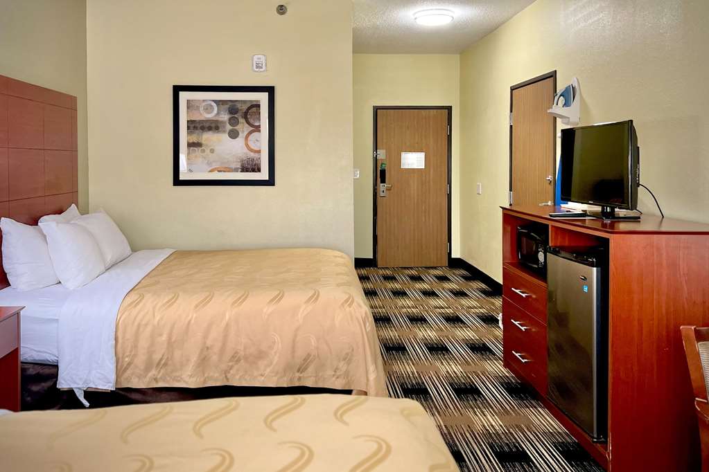 Comfort Inn and Suites Wisconsin Dells Downtown Area Newly Renovated 2026 - photo 35