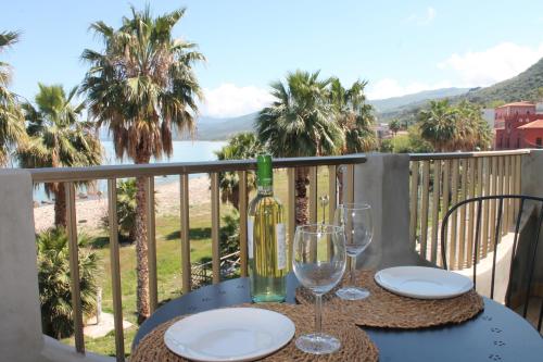 Appartamento sul mare — 4-Star Luxury Hotel in Marina Di Caronia, Italy