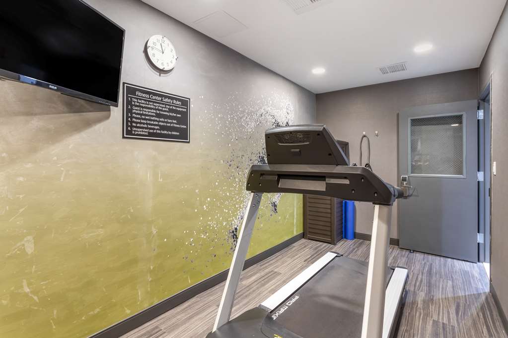 Best Western Brooklyn Coney Island Inn - photo 17