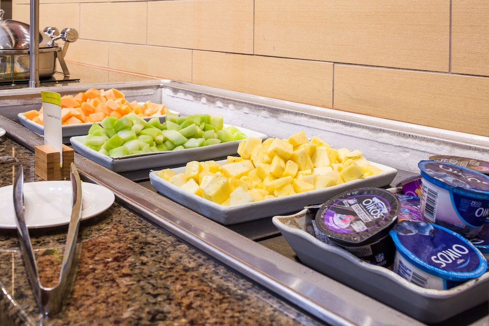 DoubleTree by Hilton Boston Andover - photo 39