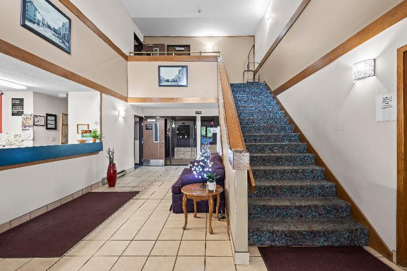 Wautoma Inn by OYO Near Airport WI 73 - photo 8