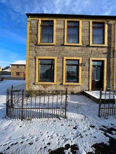M Rooms 97a at the Brandy Bar — 4-Star Luxury Hotel in Shotts, United Kingdom
