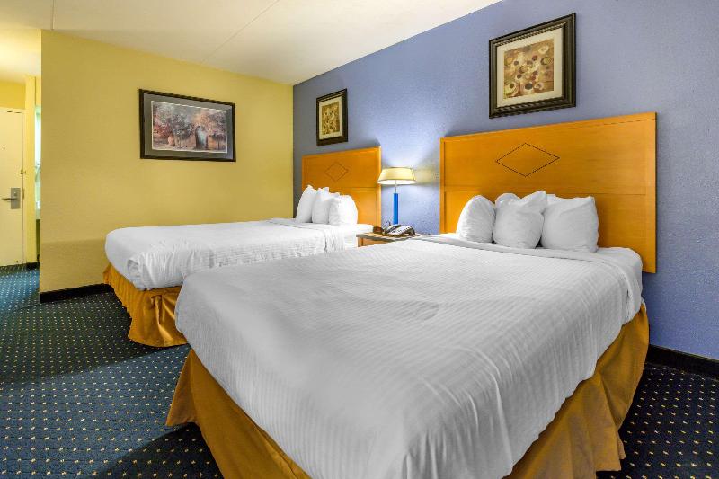 Inn At Lebanon - photo 26