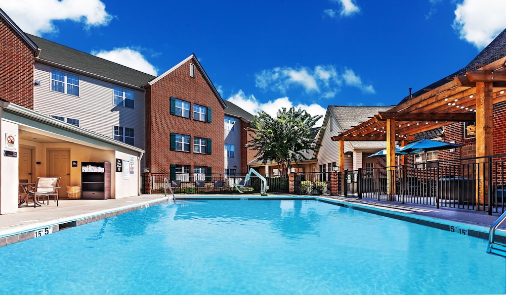 Homewood Suites by Hilton Greensboro — hotel in Greensboro