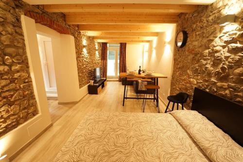 LOFT Sofia a pochi metri dal mare — 4-Star Luxury Hotel in Moneglia, Italy
