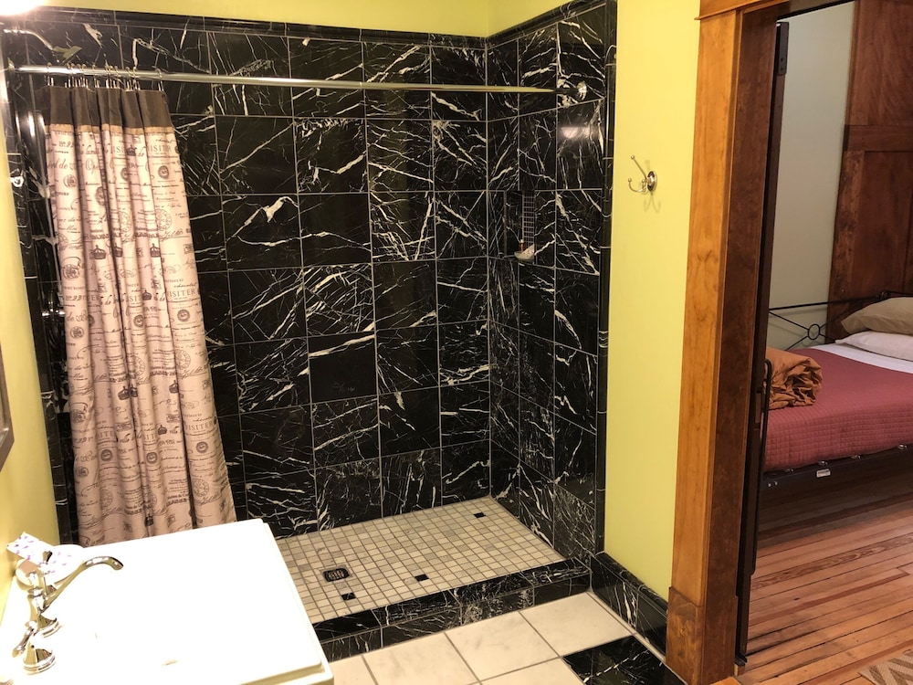 Hotel Frederick - photo 41