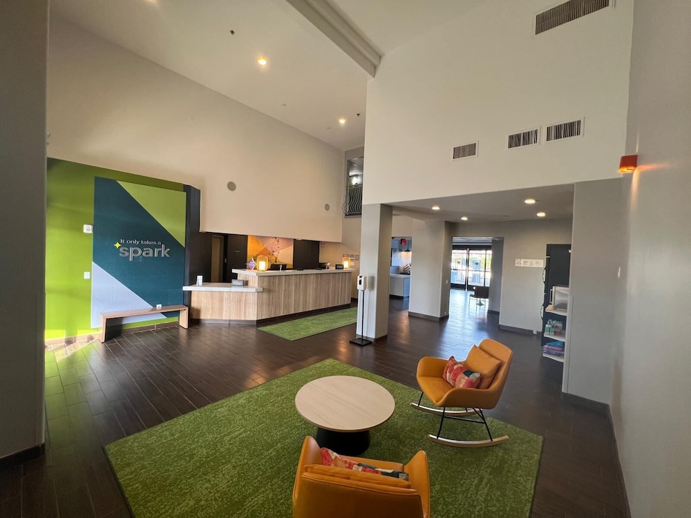 Spark by Hilton Glendale Phoenix North - photo 6