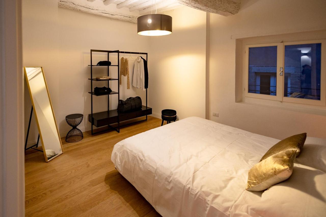 Bf Glam Apartments — 4-Star Luxury Hotel in Perugia, Italy