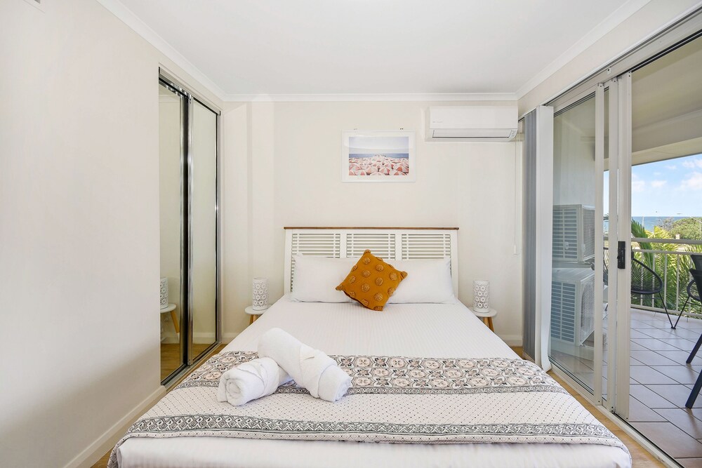 Alex Beach Resort Unit 305 — Alexandra Headland — photo 4