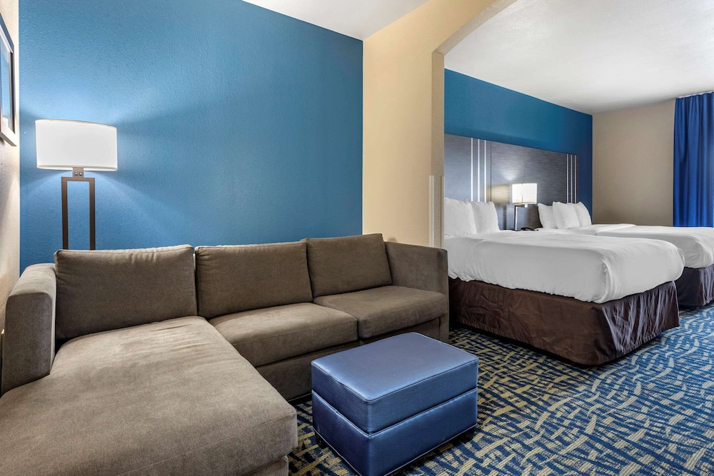 Comfort Inn & Suites Pauls Valley City Lake - photo 8