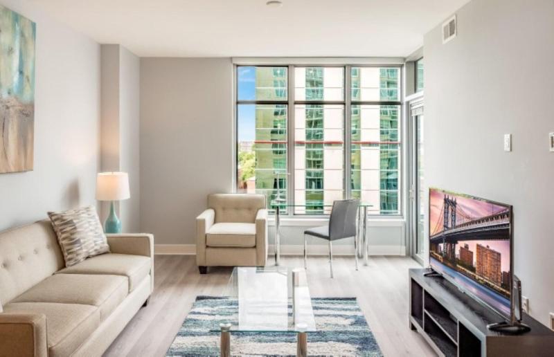 Global Luxury Suites Bethesda Chevy Chase - photo 24