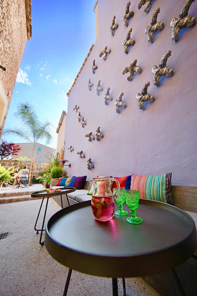 Ecocirer Healthy Stay - carbon neutral hotel in Soller