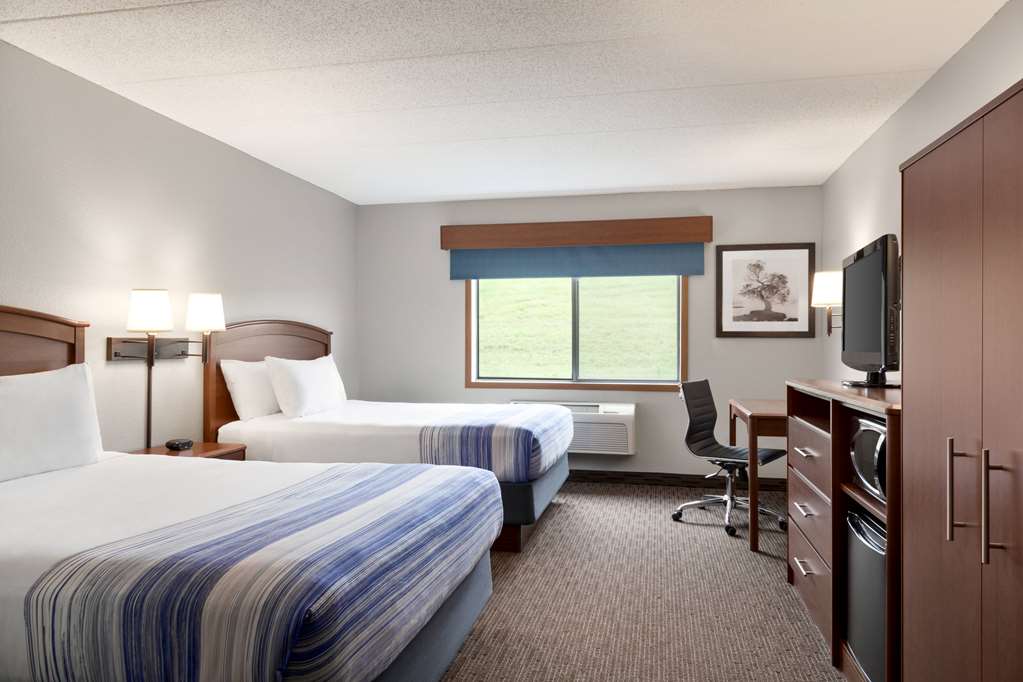 AmericInn by Wyndham Sauk Centre - photo 25