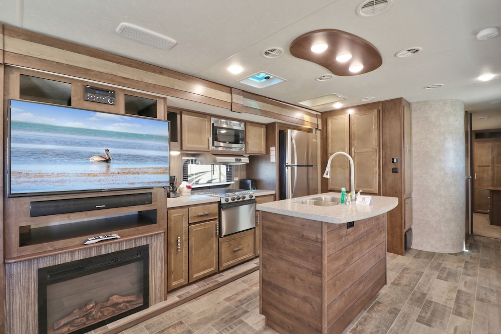 Sunshine Key RV Resort & Marina - photo 19