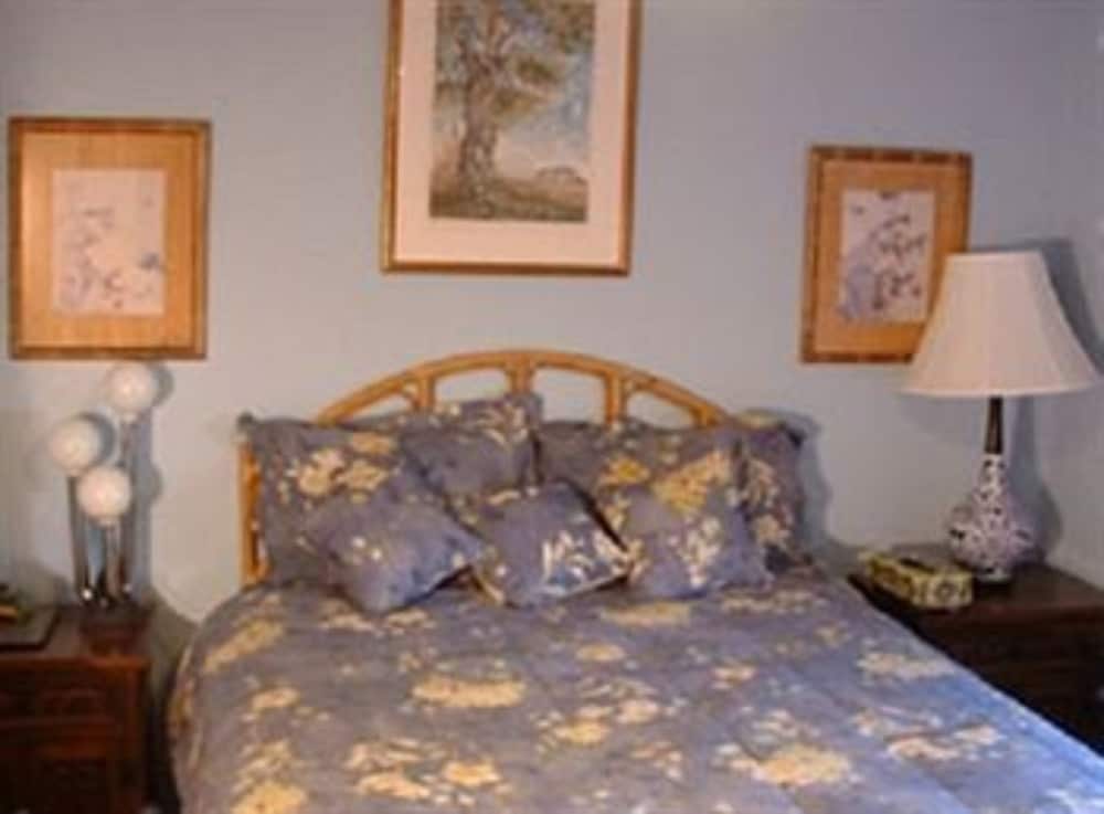 Bed and Bagels of Tucson - photo 4