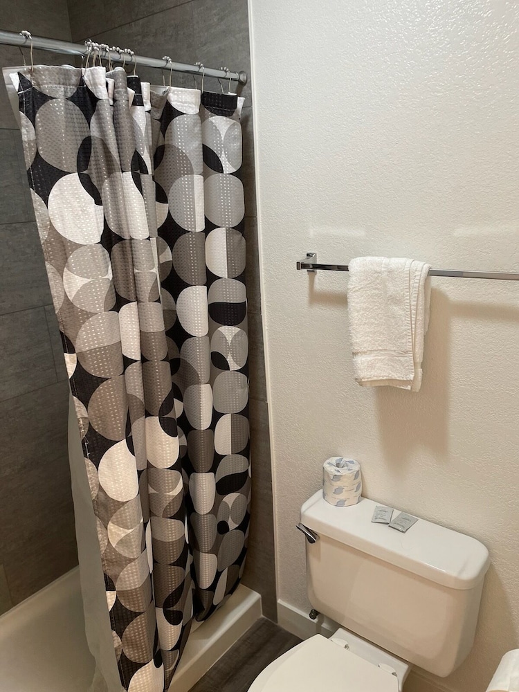 Premier Inns Thousand Oaks - photo 29