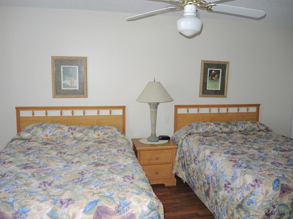 Family Friendly Brunswick Plantation Villa 1609 with Great Resort Amenities by RedAwning - photo 7