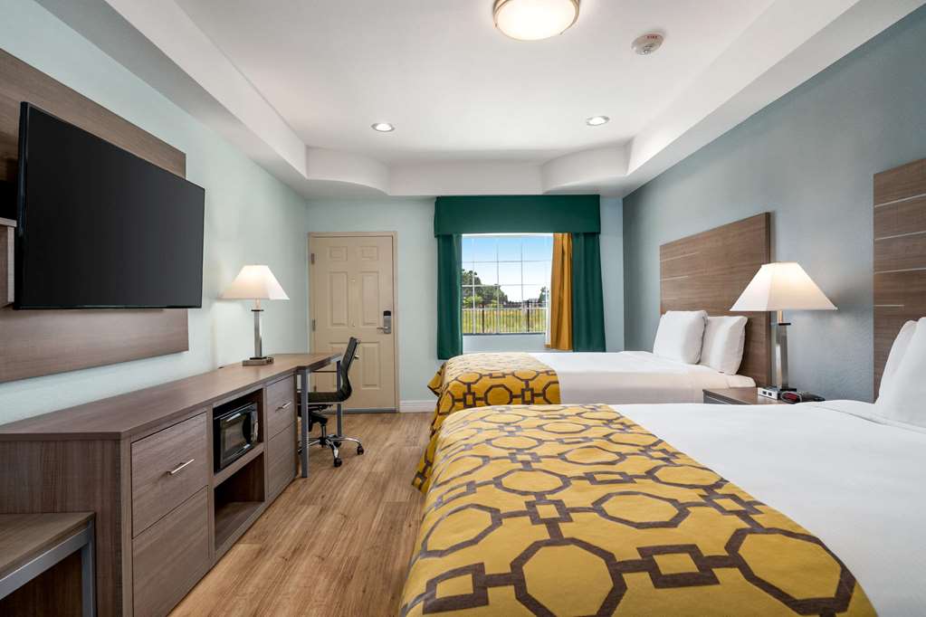 Baymont by Wyndham Kingwood - photo 24