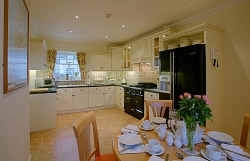 Loaninghead Holidays - carbon neutral hotel in Balfron