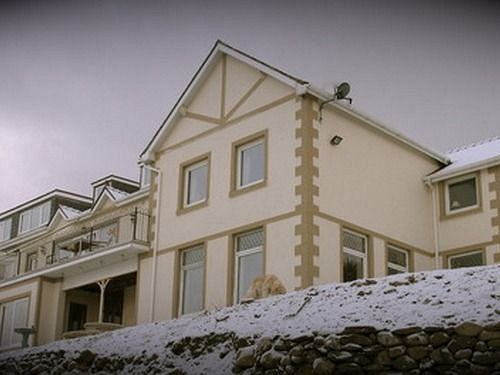 Brackenhurst House B&B — 5-Star Luxury Hotel in Dolgellau, United Kingdom