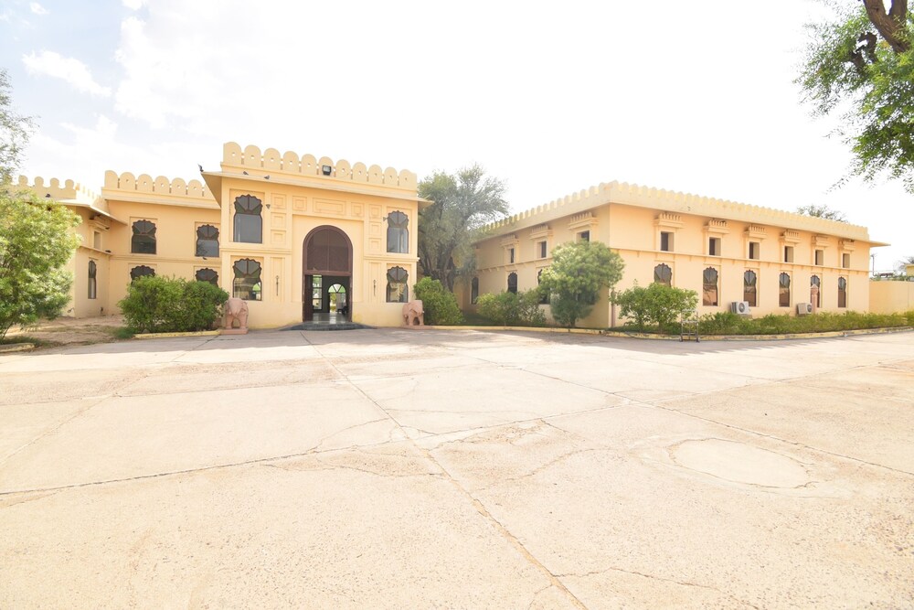Palette Sara Vilas — 4-Star Luxury Hotel in Jhunjhunun, India