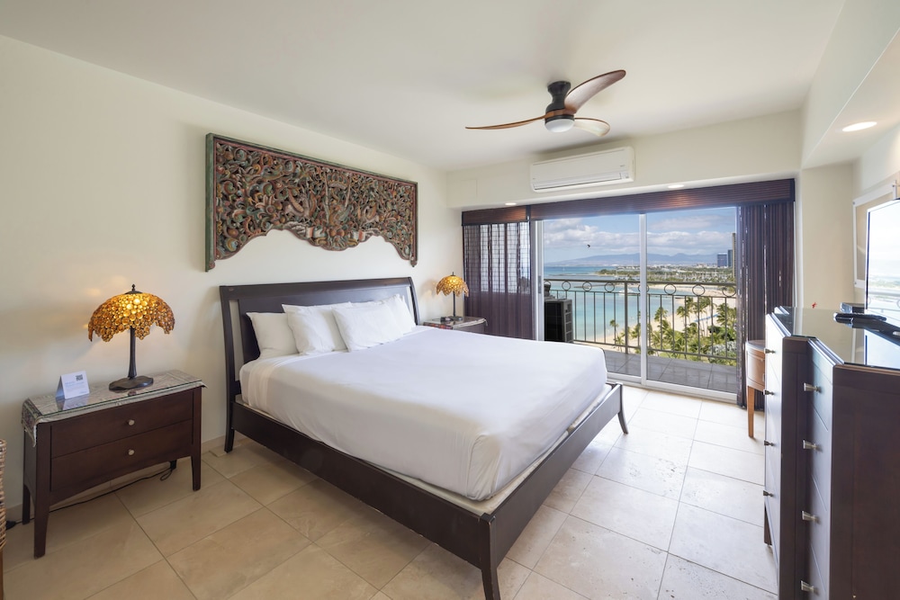Waikiki Shore By Outrigger - photo 58