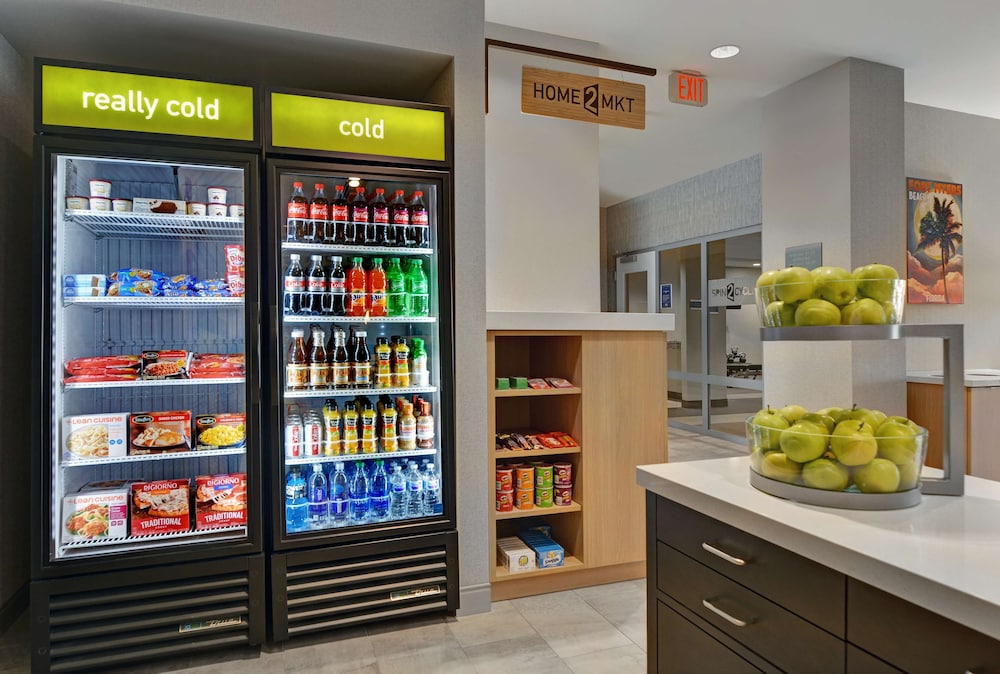 Home2 Suites by Hilton Fort Myers Colonial Blvd - photo 4