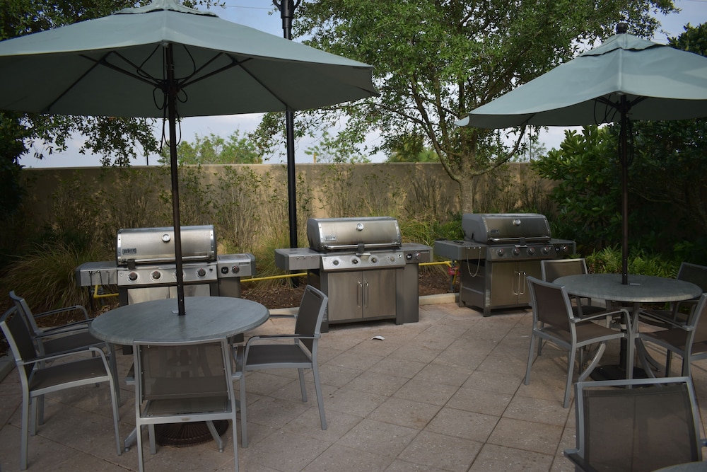 TownePlace Suites Orlando at FLAMINGO CROSSINGS Town Center Western Entrance - photo 59