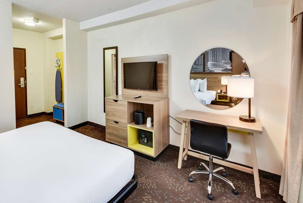 Days Inn by Wyndham Washington DC Connecticut Avenue - photo 13